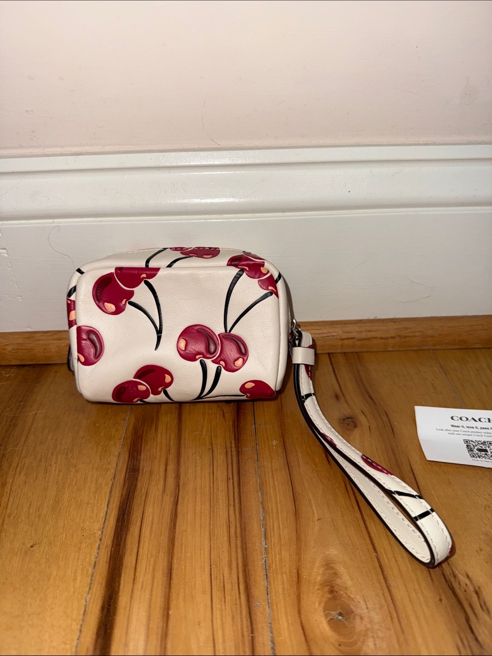 NWT Coach Cherry-Print Wristlet in Cream and Red - Picture 6 of 8